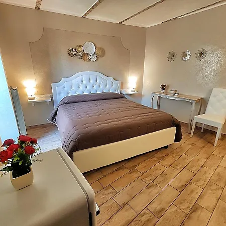 Duca Orsini Bed & Breakfast *
