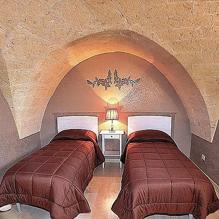 לינה וארוחת בוקר Duca Orsini 4*