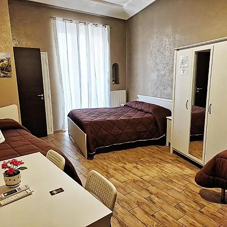 Oda ve Kahvaltı Duca Orsini 4*