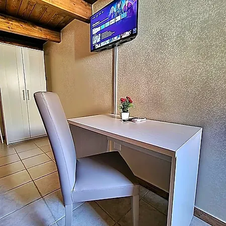 Duca Orsini Bed & Breakfast 4*